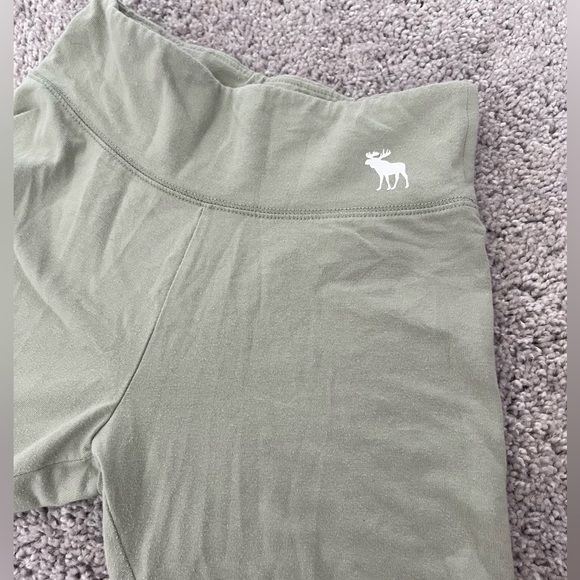 Abercrombie kids light green biker shorts size 13/14 - Picture 7 of 8